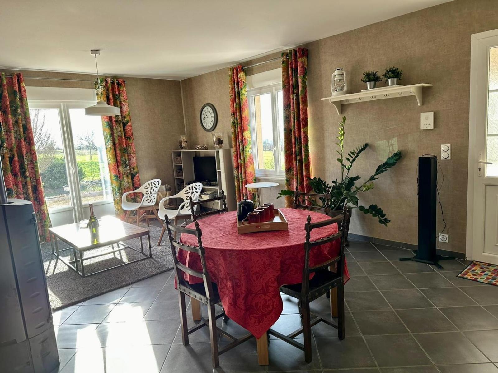 Le Charme Villa Cernay-les-Reims Buitenkant foto